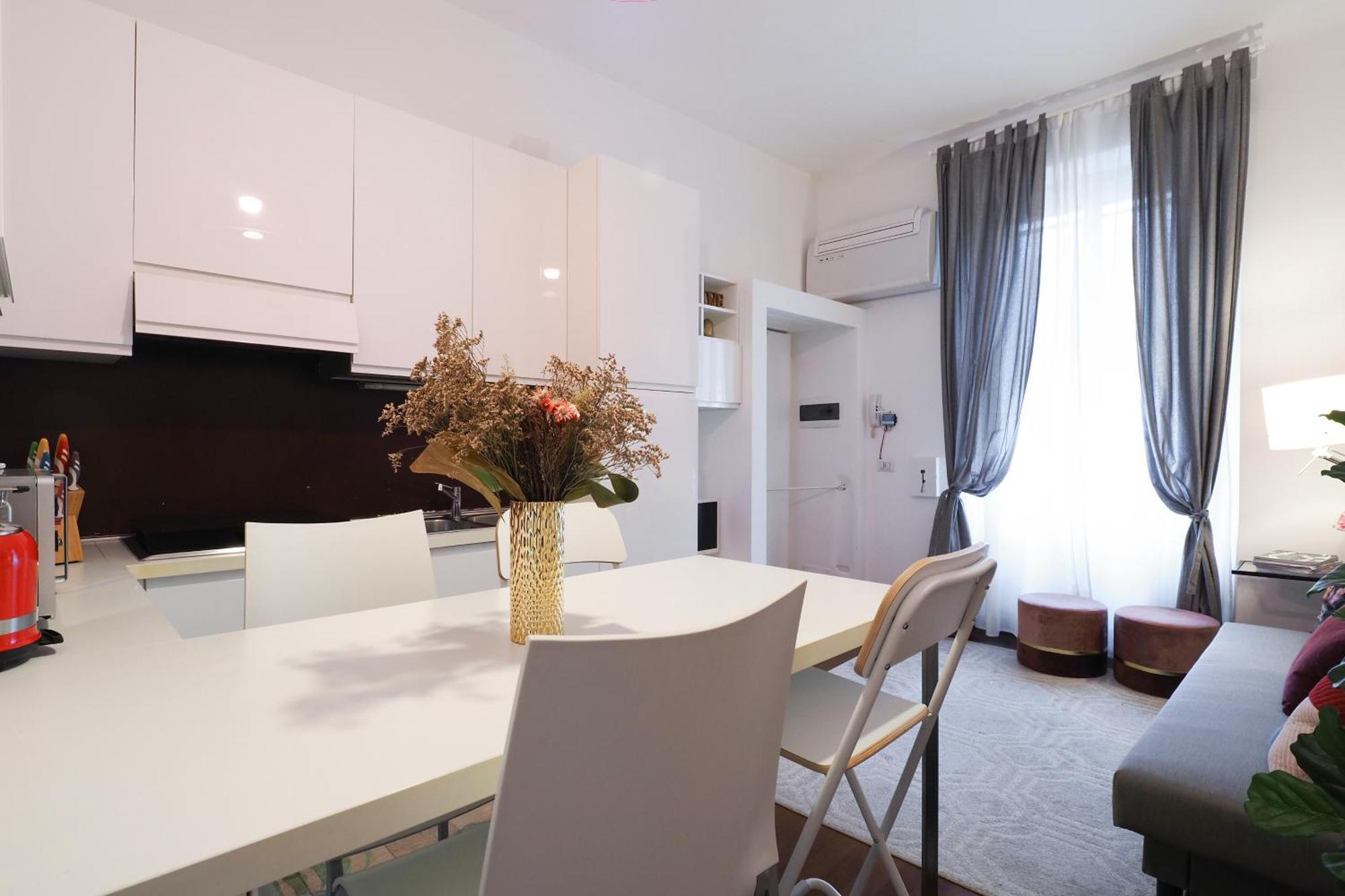 Primopiano - Custodi Apartment Milan Luaran gambar